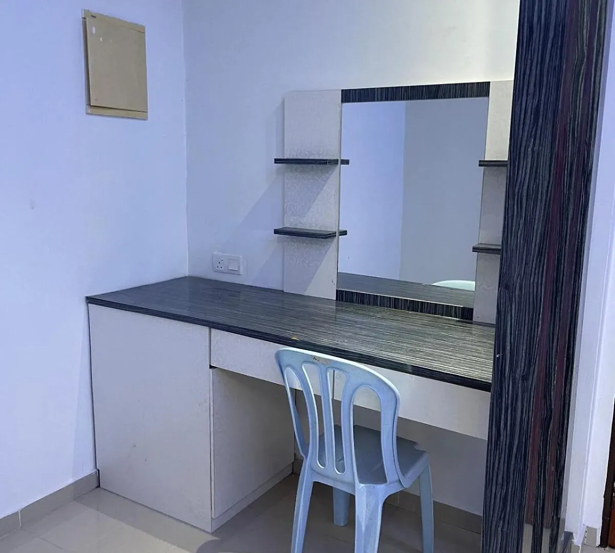 8 Rooms Budget 3 Tingkat Usm Gelugor Georgetown